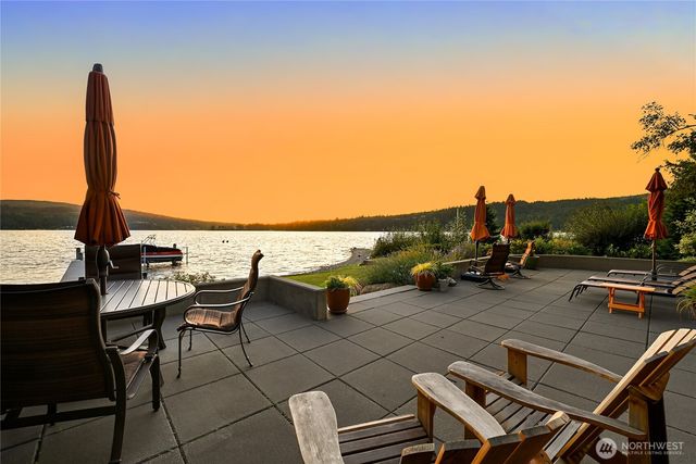 2593 Northshore Road, Bellingham, WA 98226