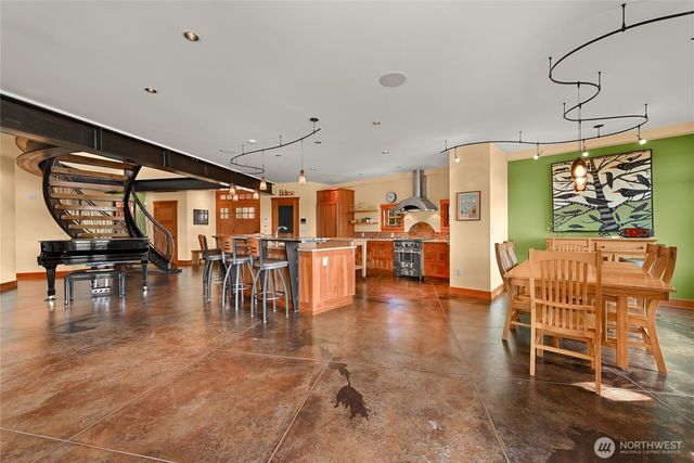 2593 Northshore Road, Bellingham, WA 98226