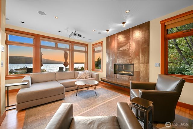 2593 Northshore Road, Bellingham, WA 98226