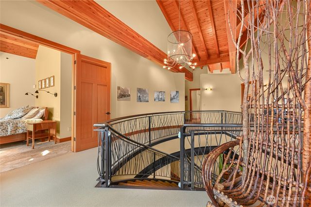 2593 Northshore Road, Bellingham, WA 98226