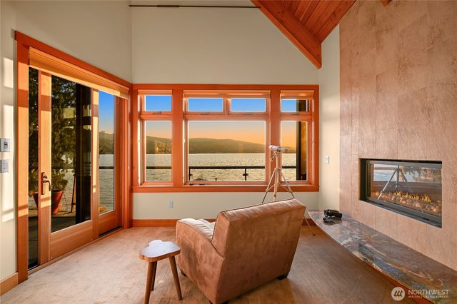 2593 Northshore Road, Bellingham, WA 98226