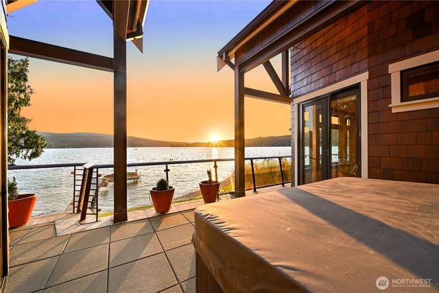 2593 Northshore Road, Bellingham, WA 98226