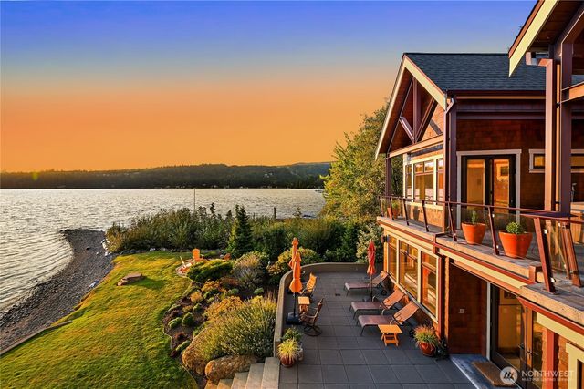 2593 Northshore Road, Bellingham, WA 98226