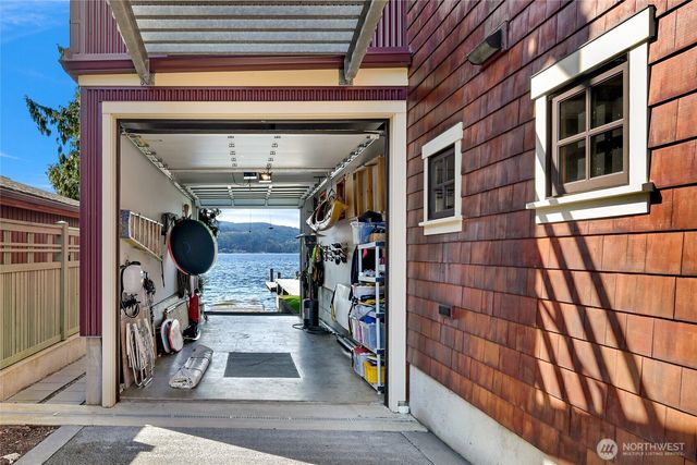 2593 Northshore Road, Bellingham, WA 98226