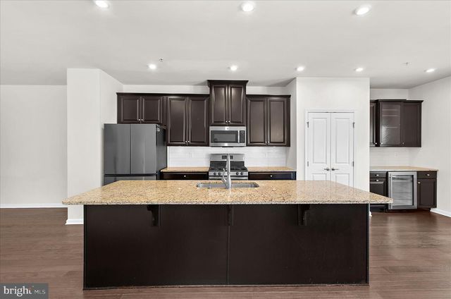 8306 KIPPIS RD, Millersville, MD 21108
