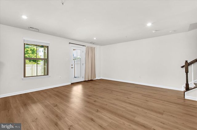 8306 KIPPIS RD, Millersville, MD 21108