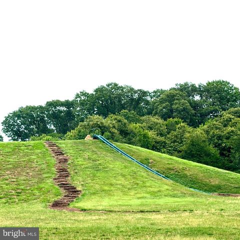 8306 KIPPIS RD, Millersville, MD 21108