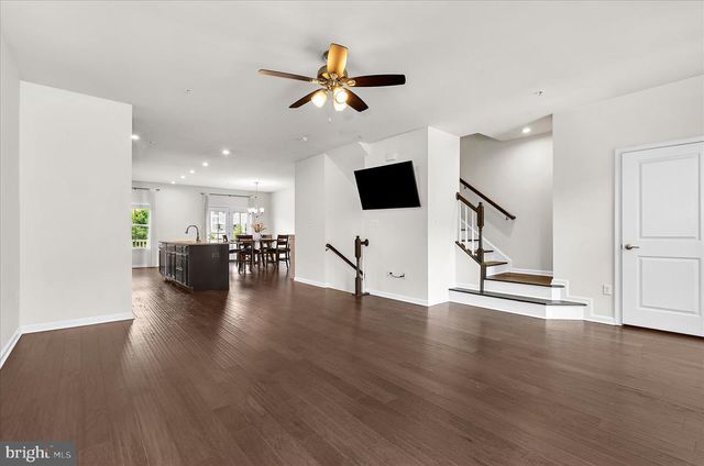 8306 KIPPIS RD, Millersville, MD 21108