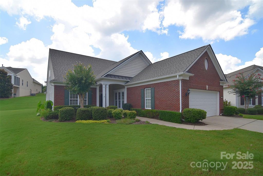 1008 Magpie Court, Fort Mill, SC 29707