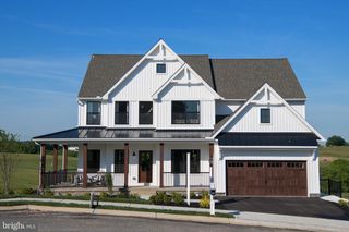 444 ENCLAVE DR #PARKER, Quakertown, PA 18951