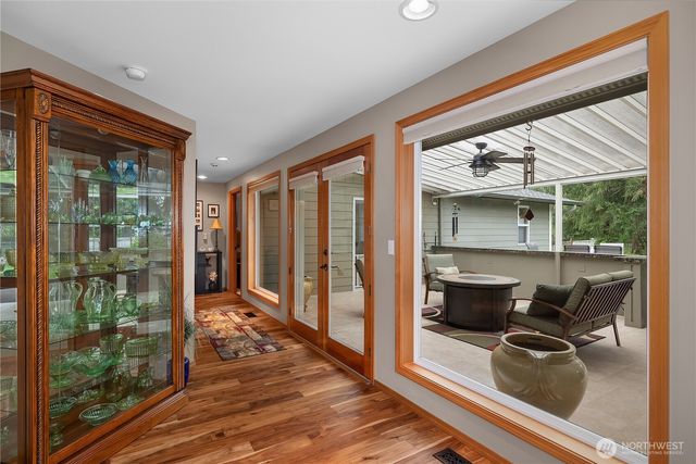 5732 Hill Street NE, Olympia, WA 98516