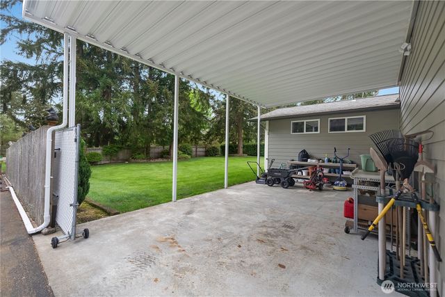 5732 Hill Street NE, Olympia, WA 98516