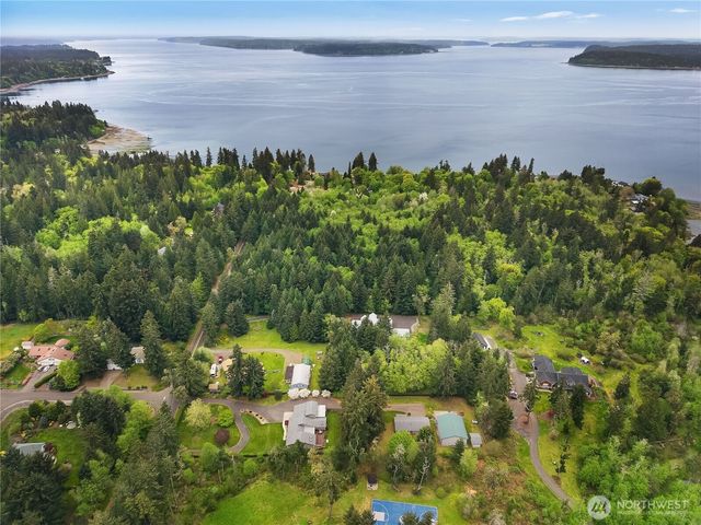 5732 Hill Street NE, Olympia, WA 98516