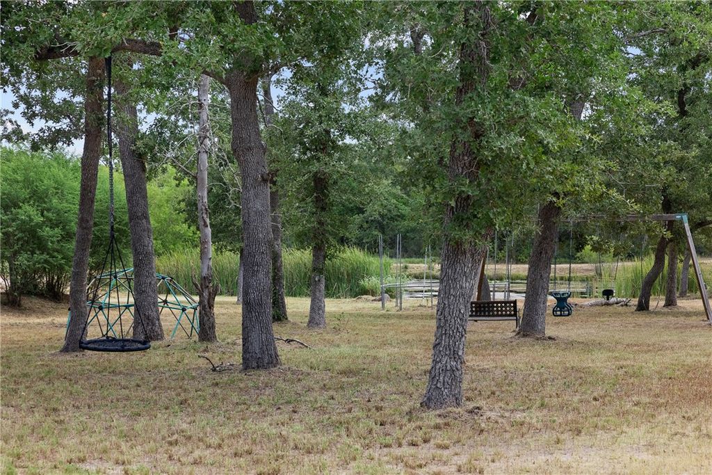 2131 County Road 278, Somerville, TX 77879 — photo 5