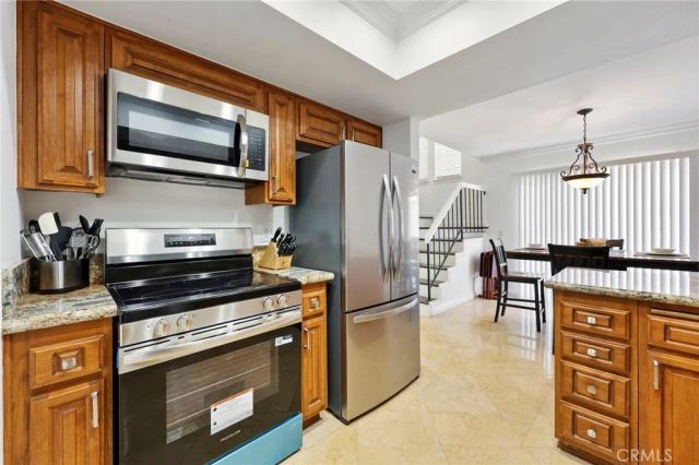 2245 Cheyenne Way 52, Fullerton, CA 92833