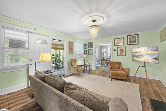 20 Michael Drive, Greenville, SC 29611