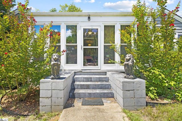20 Michael Drive, Greenville, SC 29611