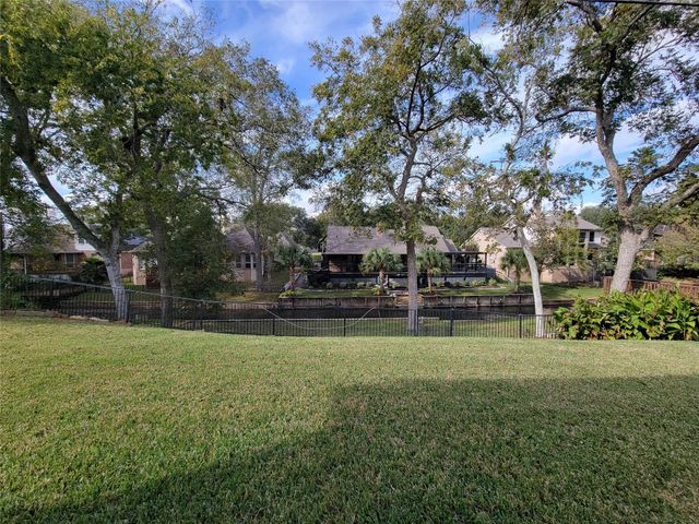 4607 Wickby Street, Fulshear, TX 77441