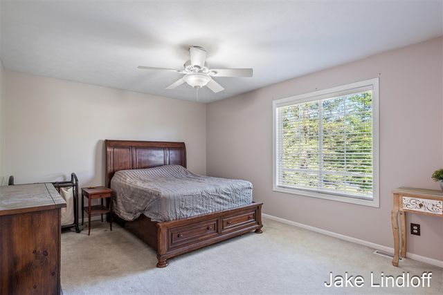 11324 Lindy Drive, Rockford, MI 49341