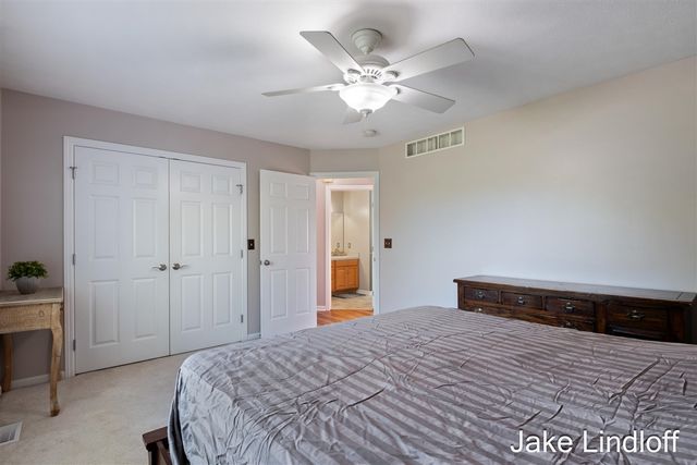 11324 Lindy Drive, Rockford, MI 49341