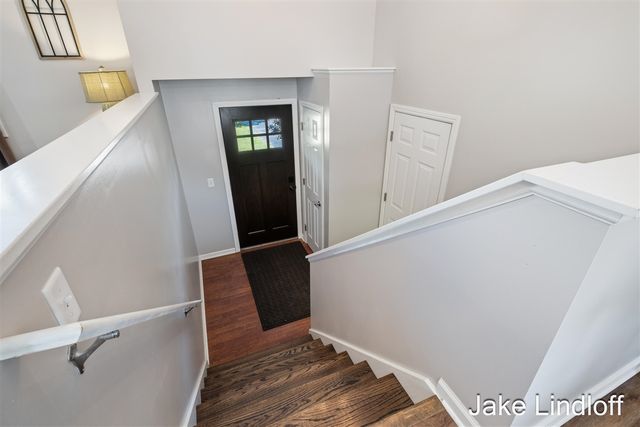 11324 Lindy Drive, Rockford, MI 49341