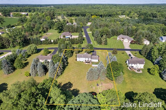 11324 Lindy Drive, Rockford, MI 49341