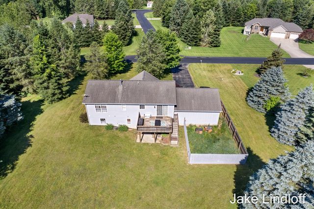11324 Lindy Drive, Rockford, MI 49341