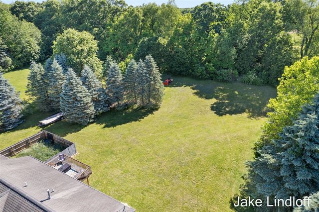 11324 Lindy Drive, Rockford, MI 49341