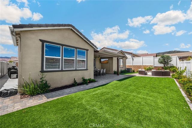 16647 Evelyn Place, Lake Elsinore, CA 92530