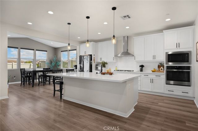 16647 Evelyn Place, Lake Elsinore, CA 92530