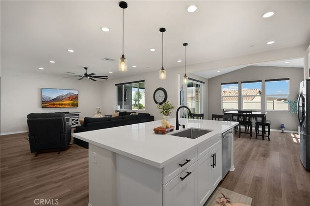 16647 Evelyn Place, Lake Elsinore, CA 92530