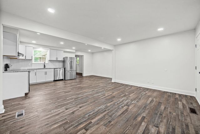 203 Jordan Rd, Clarksville, TN 37042
