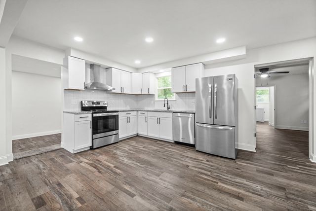 203 Jordan Rd, Clarksville, TN 37042