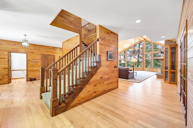 N2950 WHITE PINE LANE, Waupaca, WI 54981