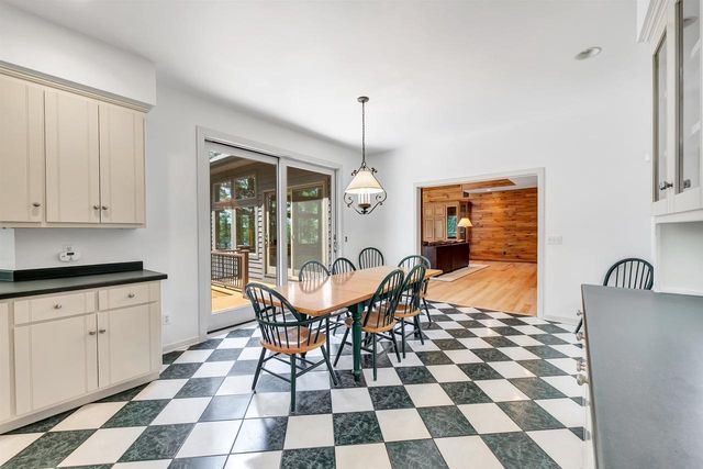 N2950 WHITE PINE LANE, Waupaca, WI 54981