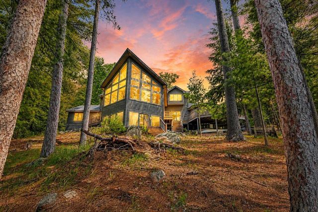 N2950 WHITE PINE LANE, Waupaca, WI 54981
