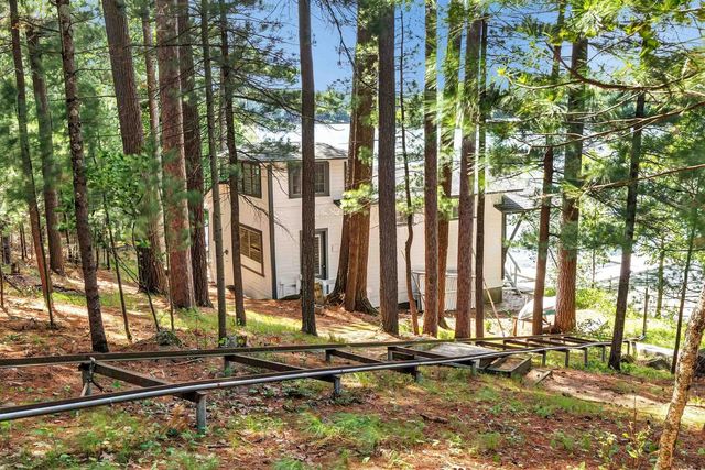 N2950 WHITE PINE LANE, Waupaca, WI 54981