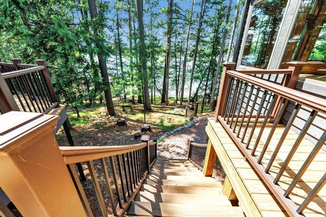 N2950 WHITE PINE LANE, Waupaca, WI 54981