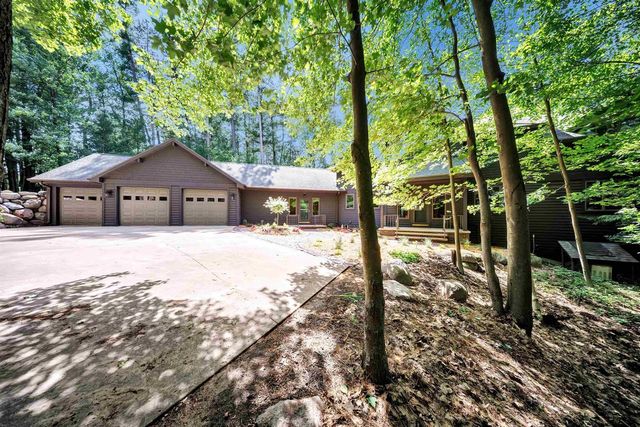 N2950 WHITE PINE LANE, Waupaca, WI 54981