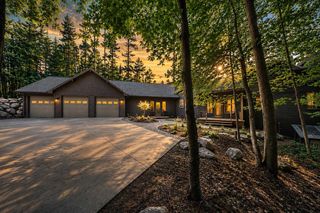 N2950 WHITE PINE LANE, Waupaca, WI 54981