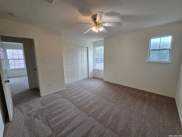 9918 SHADY MDWS, San Antonio, TX 78245