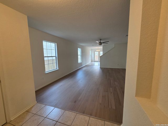 9918 SHADY MDWS, San Antonio, TX 78245