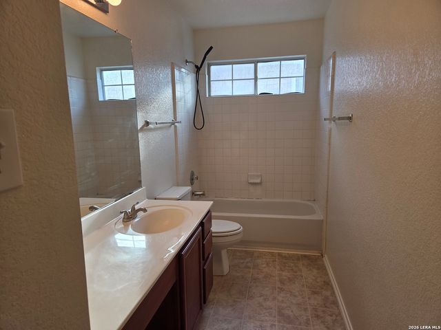 9918 SHADY MDWS, San Antonio, TX 78245