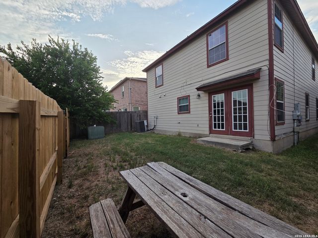 9918 SHADY MDWS, San Antonio, TX 78245