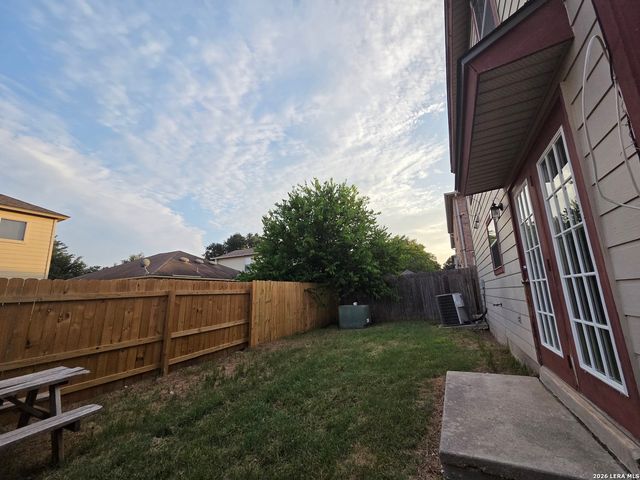 9918 SHADY MDWS, San Antonio, TX 78245