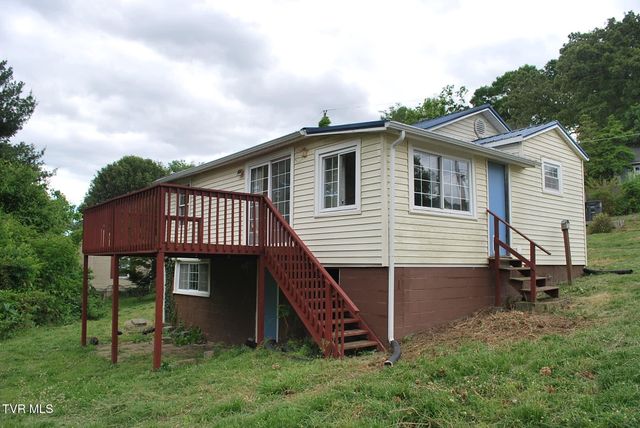 1060 Oak Drive Circle, Kingsport, TN 37665