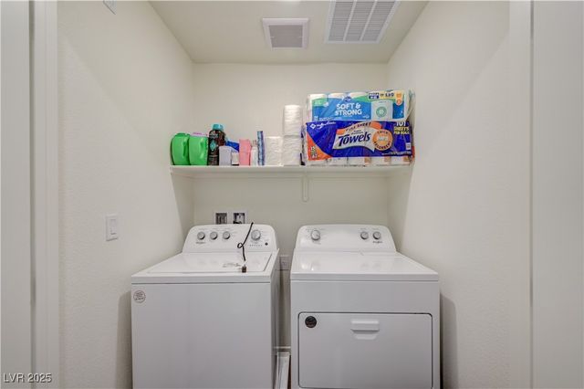 360 Summer Sparrow Avenue 360, Henderson, NV 89011