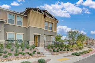 360 Summer Sparrow Avenue 360, Henderson, NV 89011