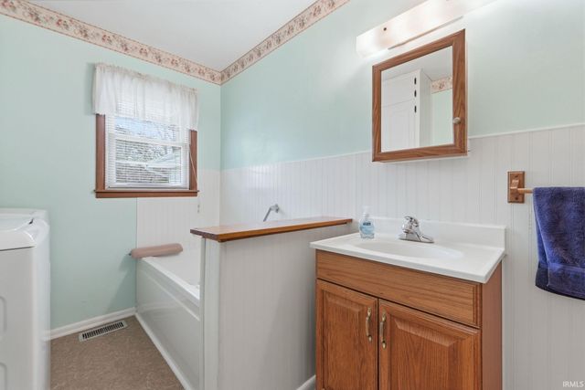 6800 State Road 1, Spencerville, IN 46788