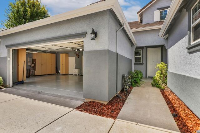 9008 Clarissa Dr, Orangevale, CA 95662